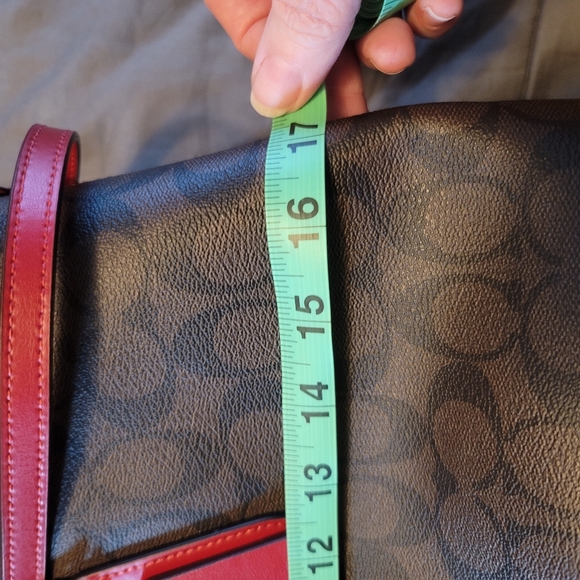 Coach City Tote EUC - Picture 6 of 7